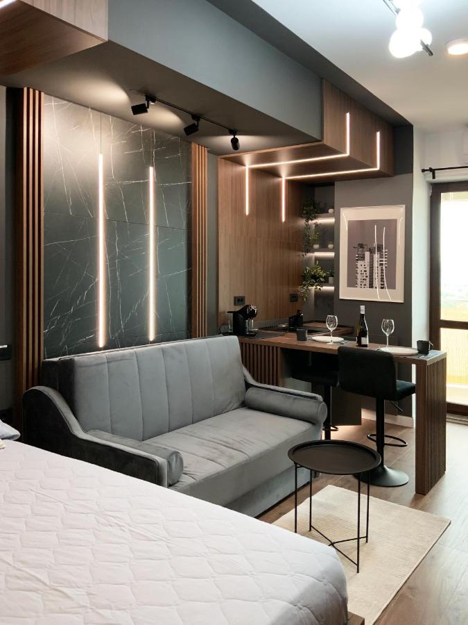 Iasi Business Suite Exterior photo