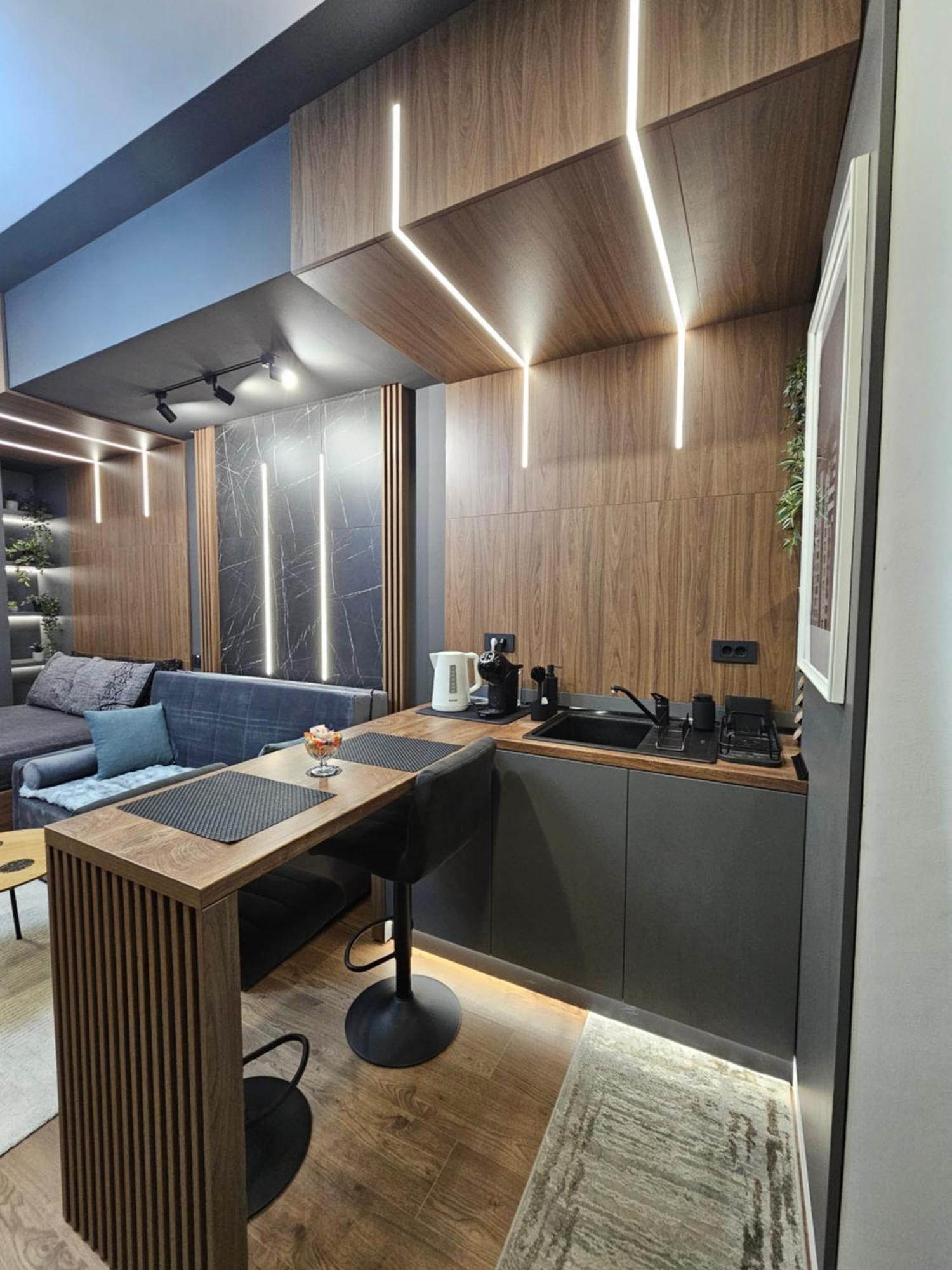 Iasi Business Suite Exterior photo
